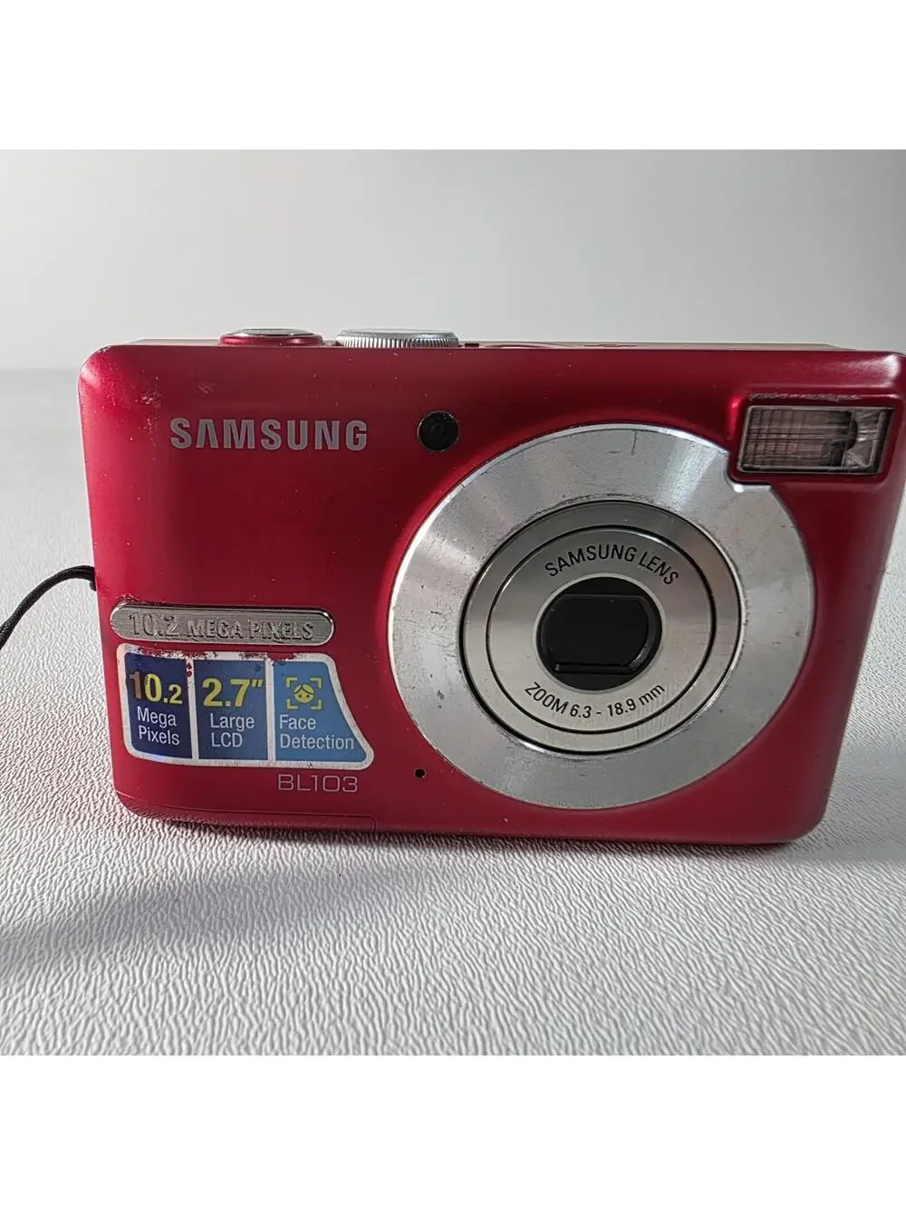 Samsung BL103 10.2MP Digital Camera Red - NO POWER